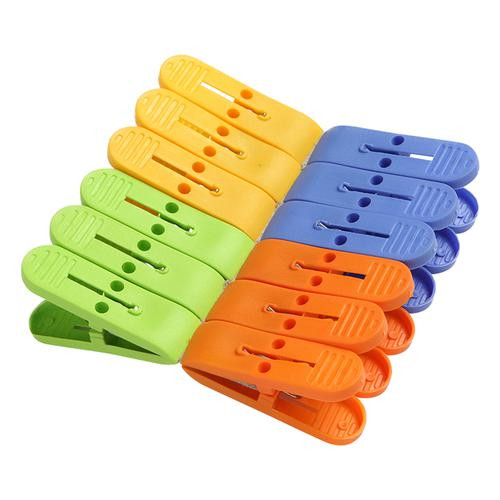 PLASTIC FAMILY 037    000373
