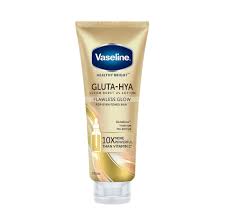 Vaseline Gluta-Hya Flawless Bright 330ml