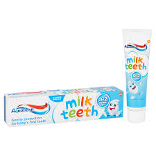 [A00731] Aquafresh milk teeth