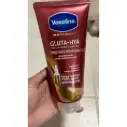 Vaseline healthy bright bro-age restore 200